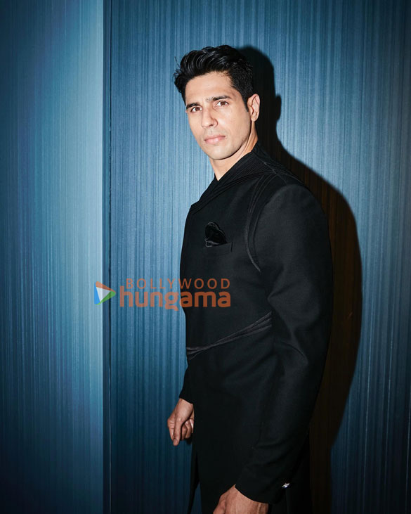 sidharth malhotra 2 22