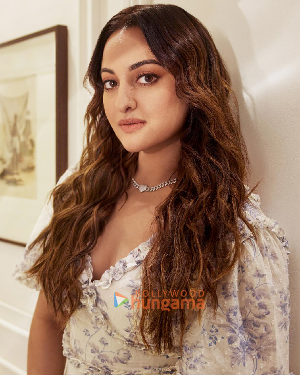 sonakshi sinha 1 123