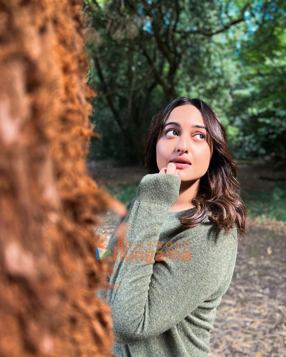 sonakshi sinha 2 122