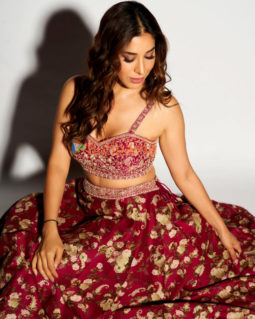 Celeb Photos Of Sophie Choudry