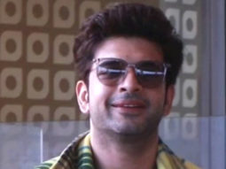 Spotted Karan Kundrra at Mumbai airport