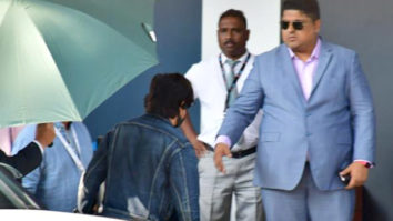 Spotted: Shah Rukh Khan at Kalina airport