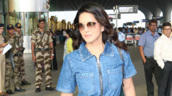 Sunny Leone slays the airport look with denim outfit
