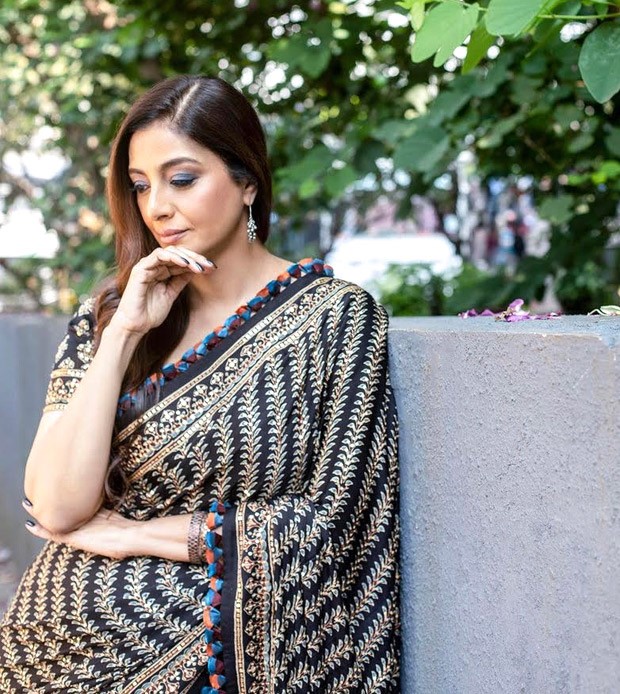 Tabu’s black and golden saree by Abu Jani-Sandeep Khosla for Drishyam 2 promotions can work everywhere from sangeet celebrations to cocktail parties