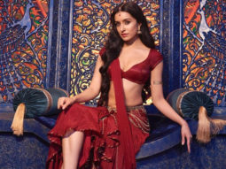 Shraddha Kapoor exudes regal queen vibes in these BTS pics from the set of Bhediya 