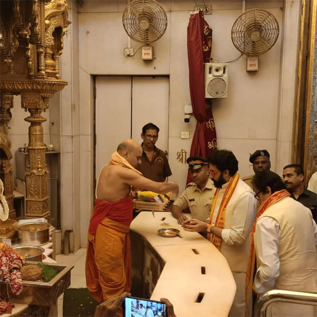 As Uunchai releases in theatres, Amitabh Bachchan visits Mumbai’s Siddhivinayak Temple to seek blessings.