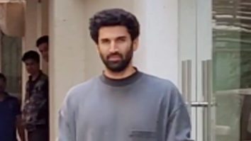 Aditya Roy Kapur waves at paps as he gets clicked in Juhu
