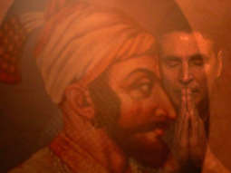 Akshay Kumar begins the shoot of director Mahesh Manjrekar’s Marathi film Vedat Marathe Veer Daudle Saat in Mumbai