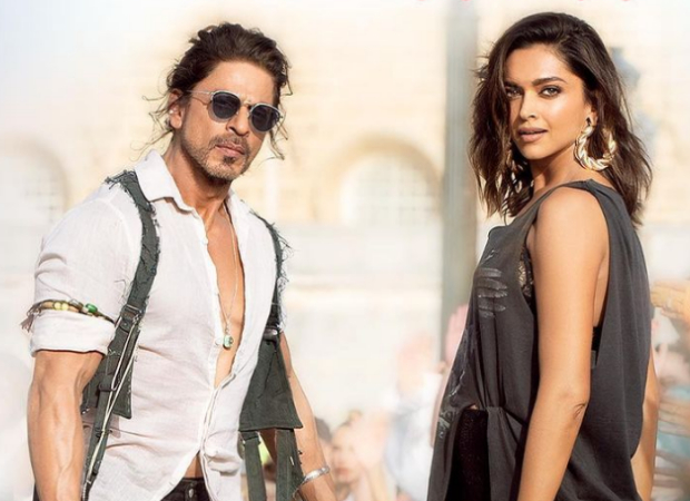 "Arijit Singh has weaved magic with his charismatic voice; Shah Rukh Khan and Deepika Padukone let their hair down" - says Siddharth Anand on 'Jhoome Jo Pathaan' song