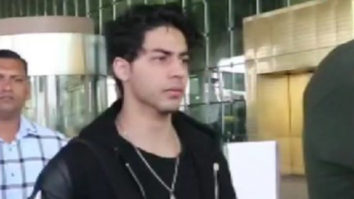 Aryan Khan gets clicked by paps at the airport