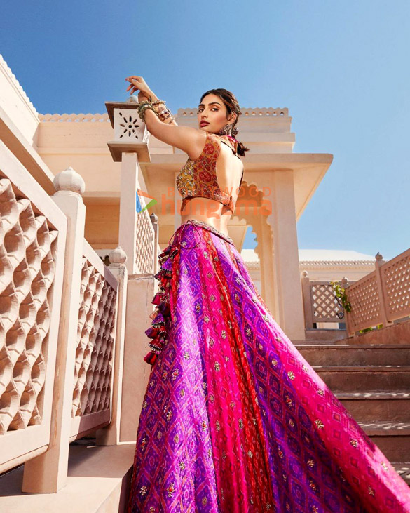 athiya shetty 4 15