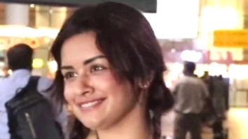 Avneet Kaur looks absolutely cute in side plaits