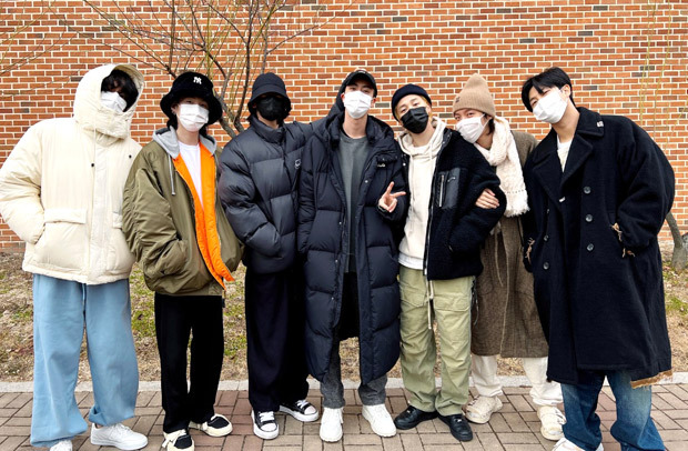BTS’ Jin officially enlists in the miltary of South Korea; RM, SUGA, J-Hope, Jimin, V, Jungkook bid farewell at the training camp 