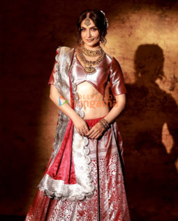 Celebrity Photos of Elli AvrRam