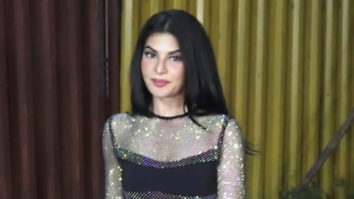Jacqueline Fernandez looks beautiful in this glittery outfit