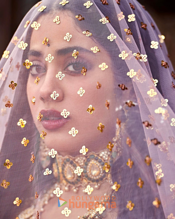 janhvi kapoor 1 195