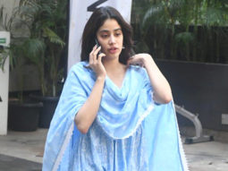 Janhvi Kapoor looks pretty in a blue salwar