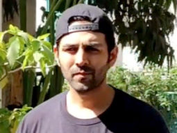 Kartik Aaryan can melt hearts with his cute smile!