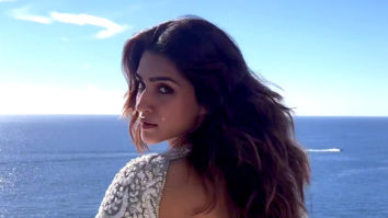 Kriti Sanon look dreamy in Manish Malhotra lehenga