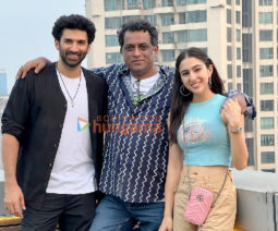 On The Sets From The Movie Metro… In Dino