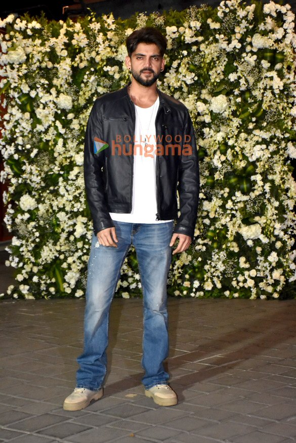 photos aayush sharma hosts salman khans birthday bash at his residence 10 2