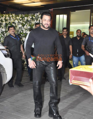 Photos: Aayush Sharma hosts Salman Khan’s birthday bash at his residence