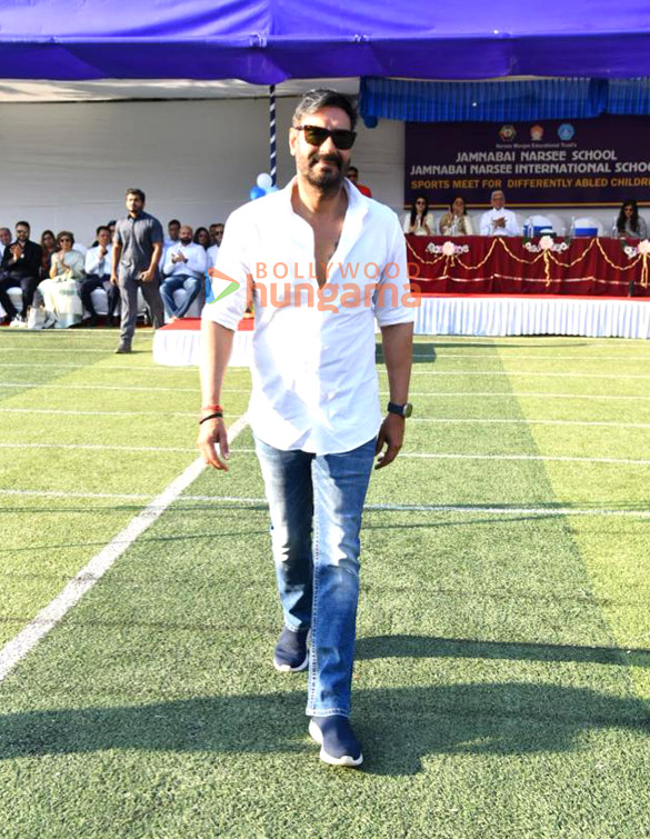 photos ajay devgn snapped attending a school sports event 5