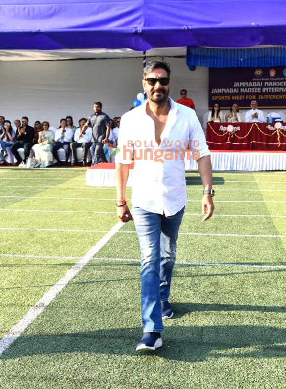 photos ajay devgn snapped attending a school sports event 6