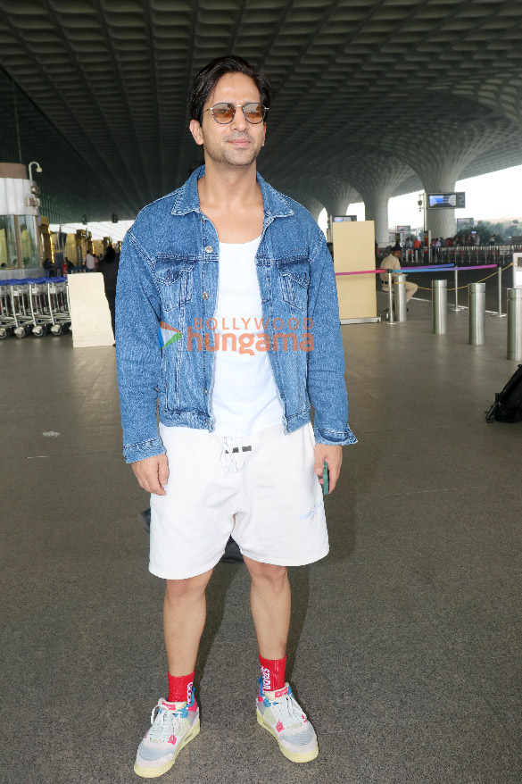 photos arbaaz khan malaika arora sussanne khan and others snapped at the airport 5