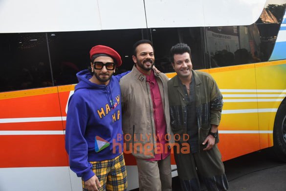 photos cast of cirkus promote the film on sets of the kapil sharma show 1