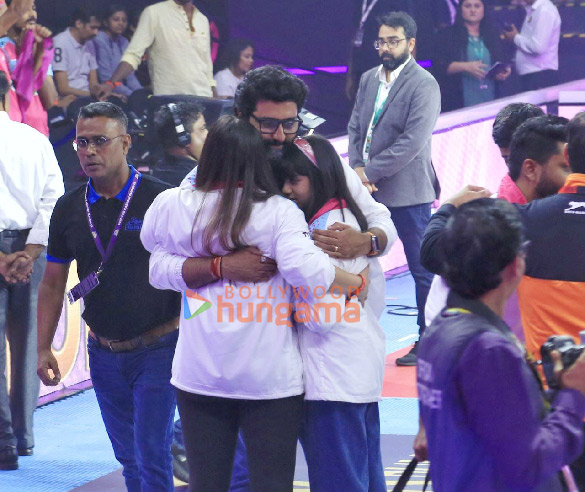 photos cast of cirkus snapped promoting their film at the pro kabaddi league 12
