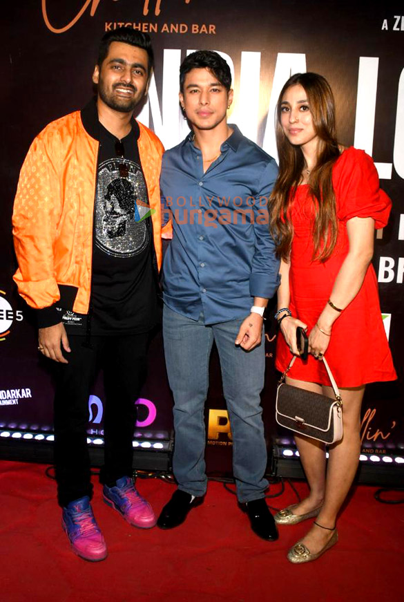 photos cast of india lockdown grace the launch of chillin kitchen and bar 11