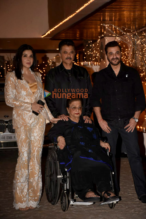 photos celebs attend anil kapoors birthday bash 7