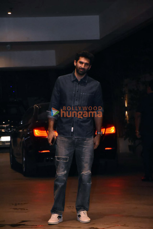 photos celebs attend jackky bhagnanis birthday party in bandra 6