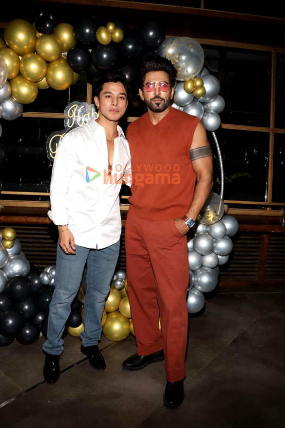 photos celebs attend pratik sehajpals birthday bash 8