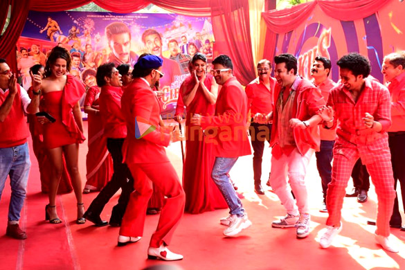 photos celebs grace the trailer launch of the film cirkus 16