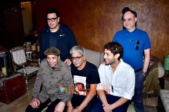 photos dinesh vijan agastya nanda and sriram raghavan snapped at dharmendras residence 2