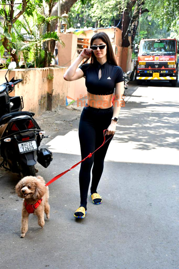photos giorgia andriani spotted in bandra 3 8
