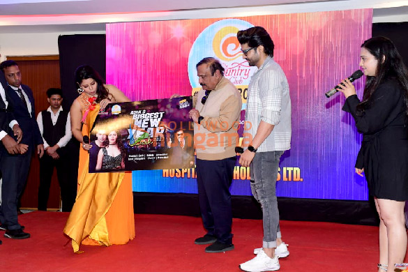 photos gurmeet choudhary and debina bonnerjee announce country clubs new year bash 2