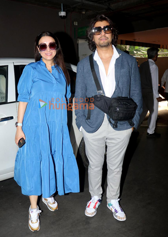 photos janhvi kapoor kiara advani katrina kaif and others snapped at the airport 4