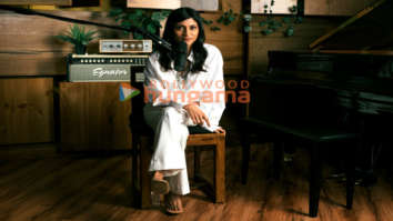 Photos: Konkona Sen Sharma snapped recording her Podcast ‘Barefoot Boys’