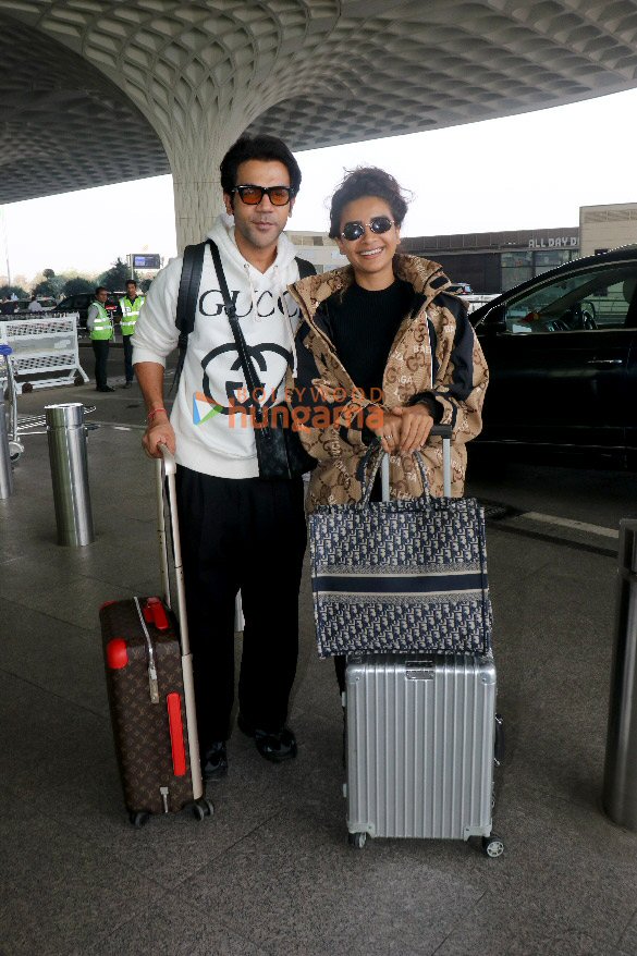 photos rakul preet singh ashutosh rana rajkummar rao and others snapped at the airport 2
