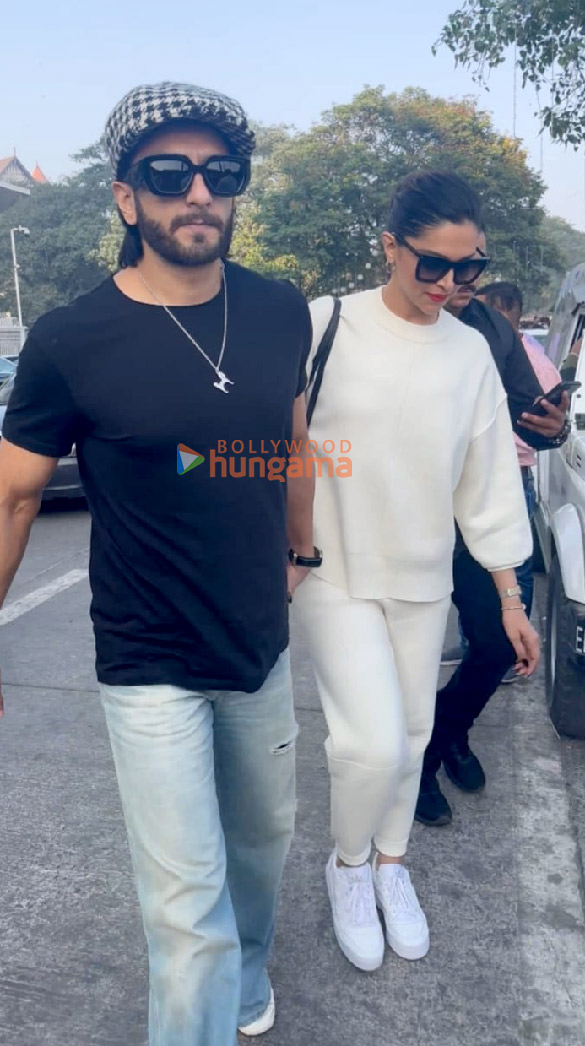 photos ranveer singh and deepika padukone spotted at gateway of india 5