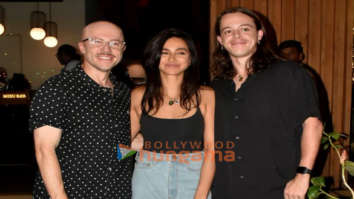 Photos: Shibani Dandekar snapped with her friends in Bandra