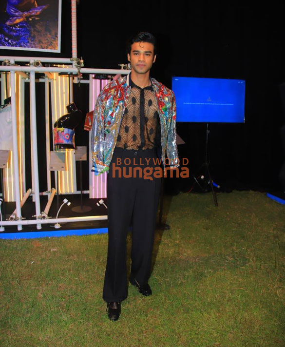 photos sussanne khan shriya saran and others attend blenders pride glassware fashion tour 5
