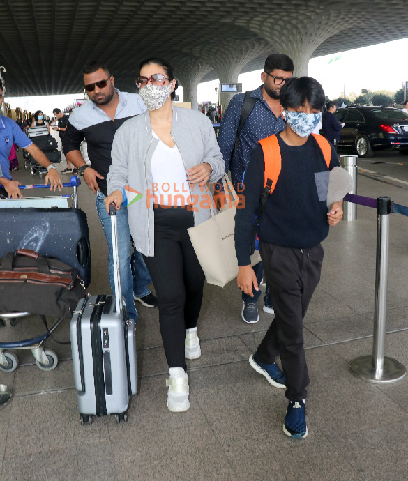 photos vicky kaushal katrina kaif varun dhawan and others snapped at the airport 11