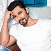 Randeep Hooda speaks his mind on OTT vs Theater debate; urges to maintain a balance between story and razzle-dazzle