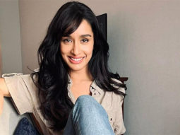Shraddha Kapoor compliments a fan at the Udaipur Airport