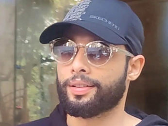 Siddhant Chaturvedi shows off his muscular arms in black outfit Siddhant Chaturvedi shows off his muscular arms in black outfit