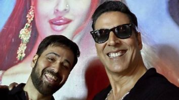 Akshay Kumar drops a hilarious selfie with Emraan Hashmi and Aishwarya Rai Bachchan